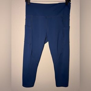 ZYIA ACTIVE Light N Tight LNT Hi-Rise Capri
Leggings Pockets 19”